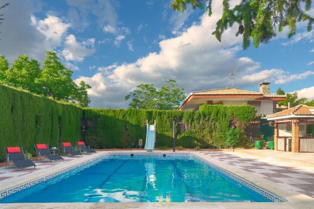 Villa Granada Garden Deluxe Моначиль Екстер'єр фото